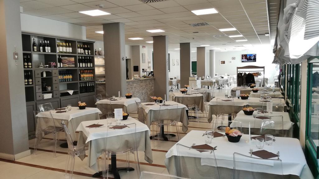 Hotel Glis San Mauro Torinese Luaran gambar