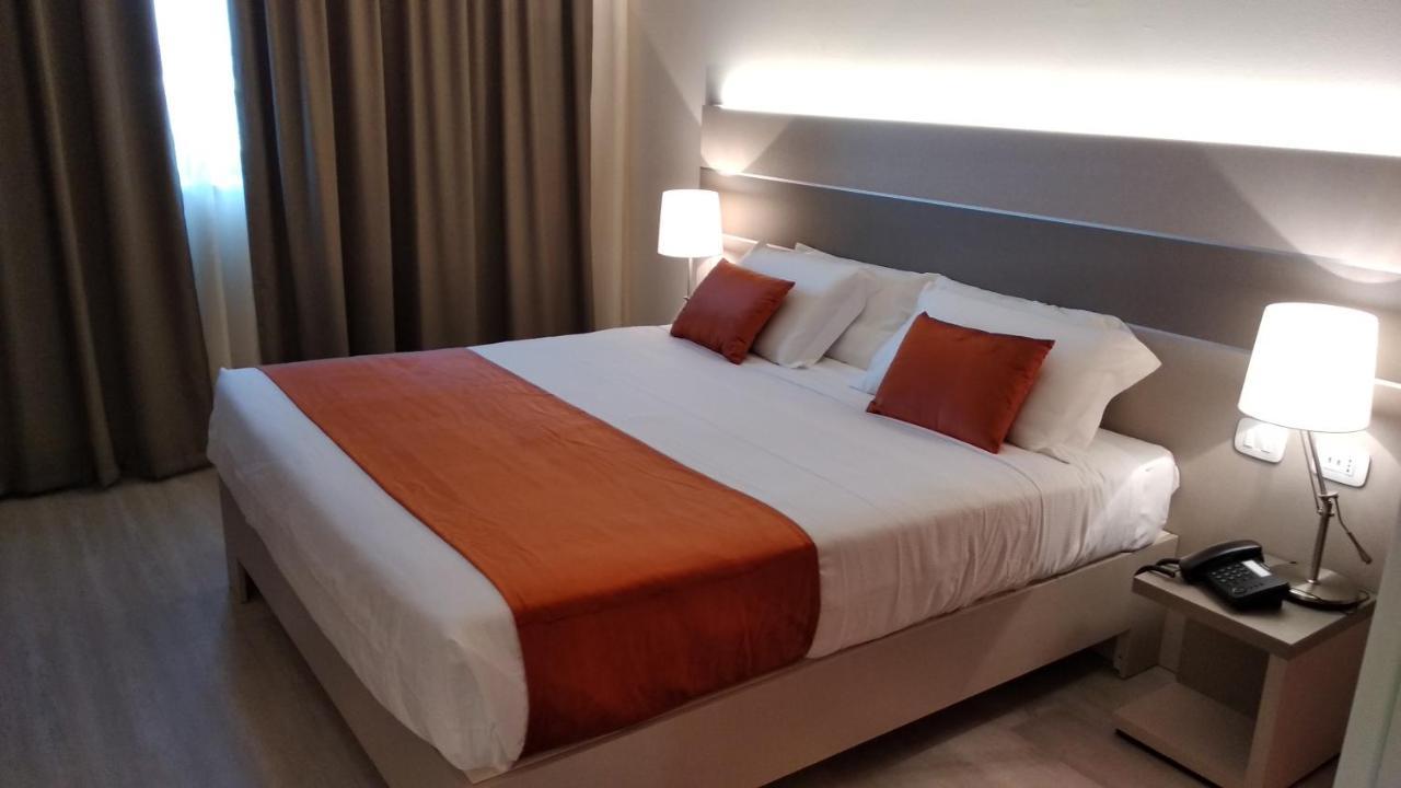 Hotel Glis San Mauro Torinese Luaran gambar