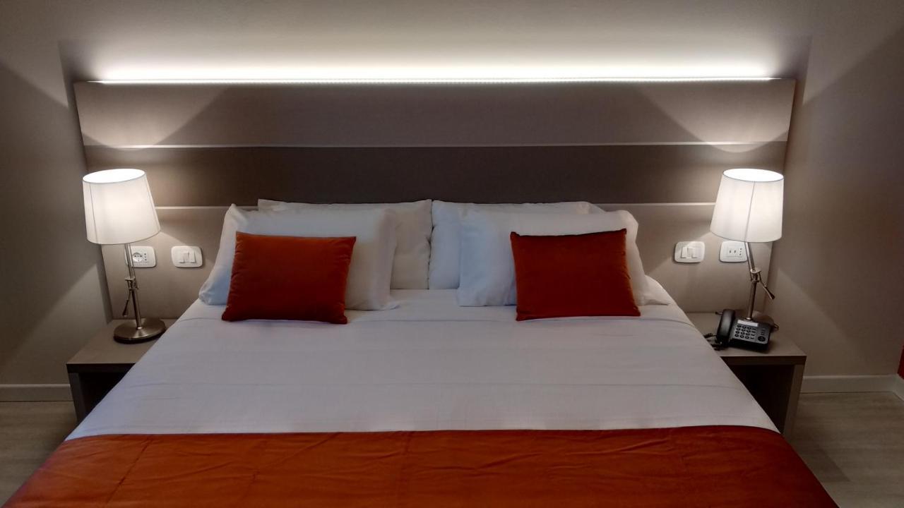 Hotel Glis San Mauro Torinese Luaran gambar