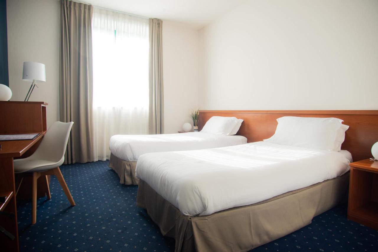 Hotel Glis San Mauro Torinese Luaran gambar