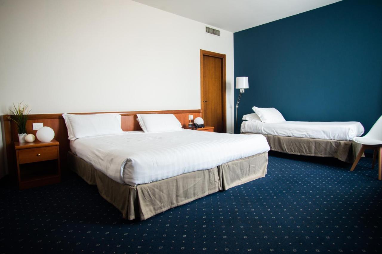 Hotel Glis San Mauro Torinese Luaran gambar